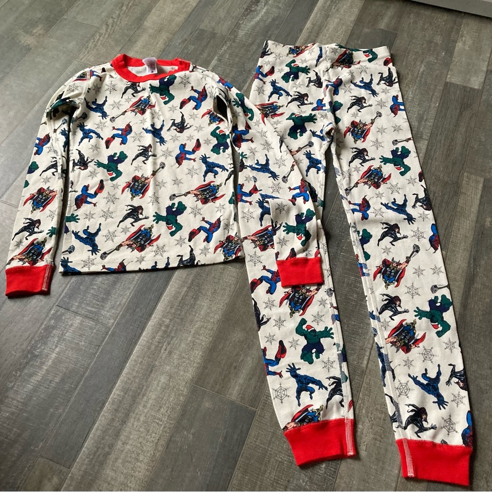 Hanna Andersson Marvel Christmas Winter Long John PJs Pajamas 140